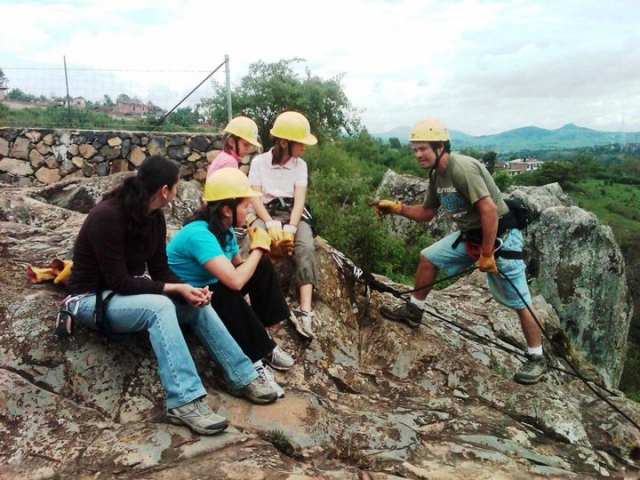  rappelling instructor 